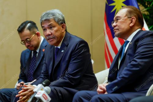 DATUK SERI MOHAMAD HASAN