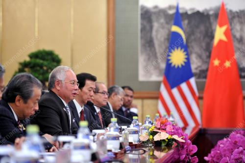 CHN32_30052014_PRESIDENT