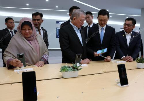 DATUK SERI FADILLAH YUSOF