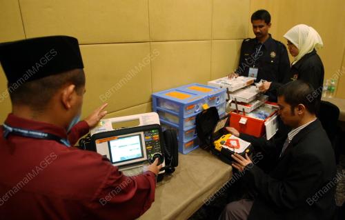 MESYUARAT MENTERI LAPAN NEGARA MEMBANGUN