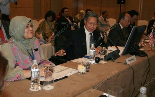 DEVELOPING EIGHT MINISTERS MEETING
