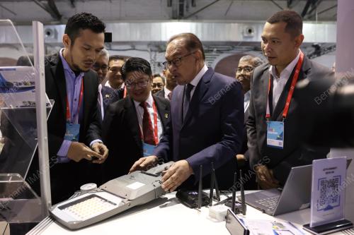 DATUK SERI ANWAR IBRAHIM