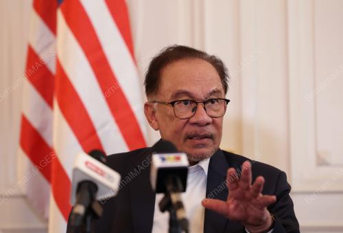 DATUK SERI ANWAR IBRAHIM