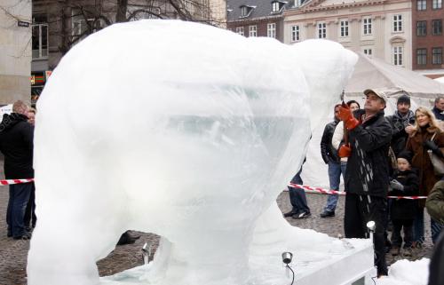 ICE POLAR BEAR FOR COP 15