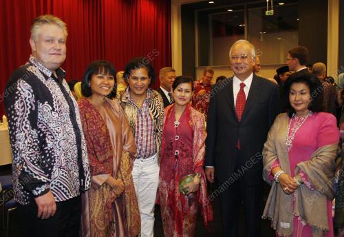 NAJIB TUN RAZAK