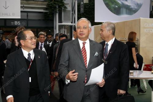 NAJIB TUN RAZAK