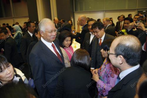 NAJIB TUN RAZAK