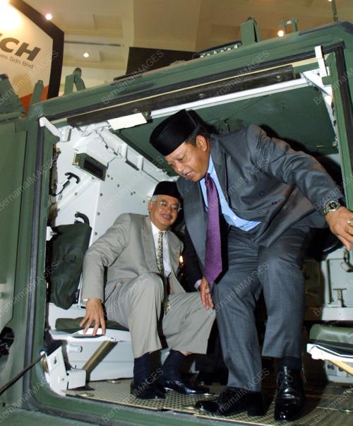 DSA10_18022016_AGONG_ADNAN