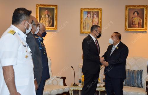 DATUK SERI HISHAMMUDDIN HUSSEIN