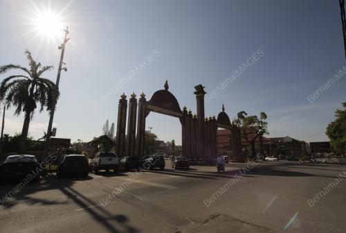 PINTU GERBANG KOTA ISMAIL PETRA