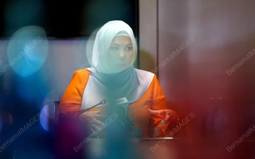 DATIN DR ADLINA KAMARUDIN