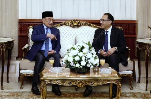 DATUK SERI ANWAR IBRAHIM