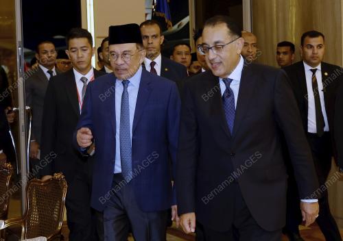 DATUK SERI ANWAR IBRAHIM