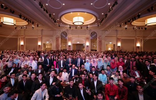 DATUK SERI ANWAR IBRAHIN