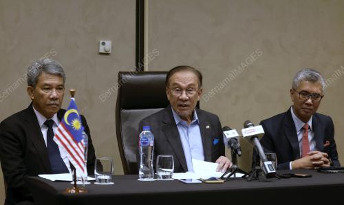 DATUK SERI ANWAR IBRAHIM