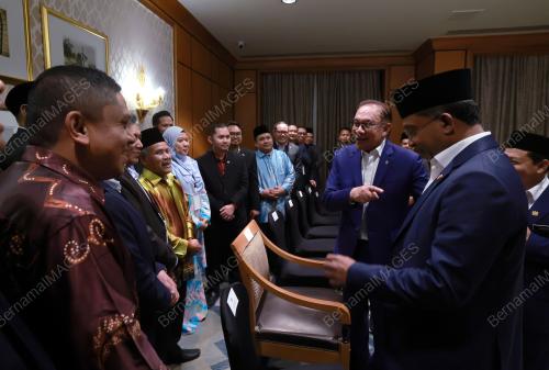 DATUK SERI ANWAR IBRAHIN