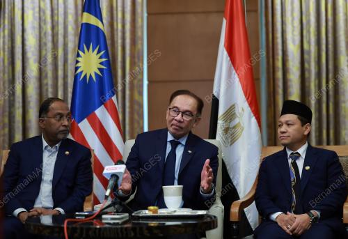 DATUK SERI ANWAR IBRAHIM