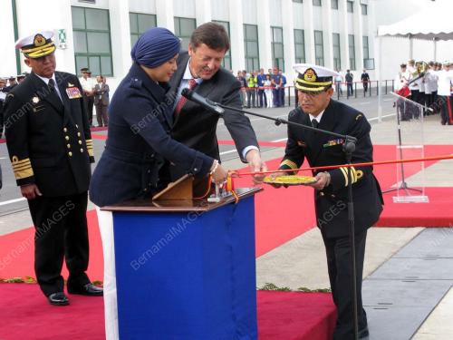 TUANKU NUR ZAHIRAH