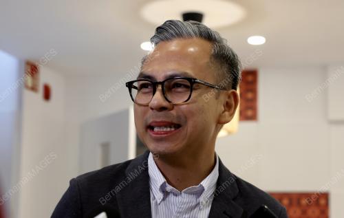 FAHMI FADZIL