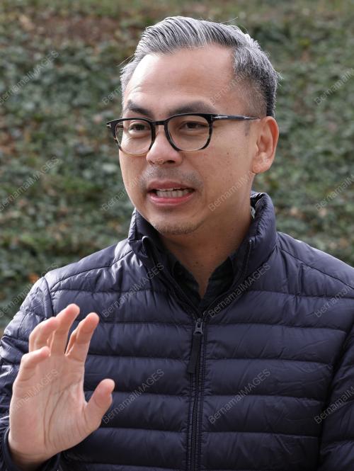 FAHMI FADZIL