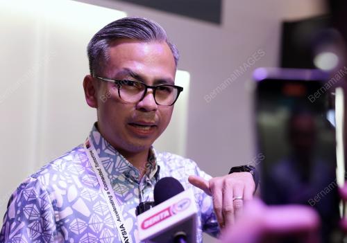 FAHMI FADZIL