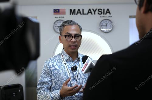 FAHMI FADZIL