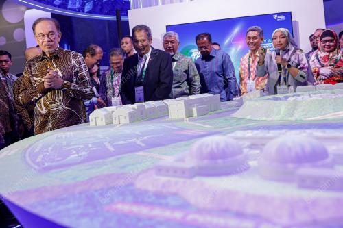 DATUK SERI ANWAR IBRAHIM