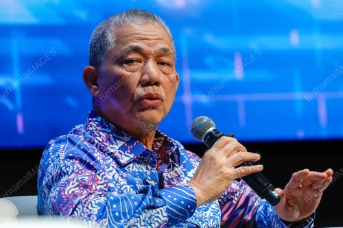 DATUK SERI FADILLAH YUSOF