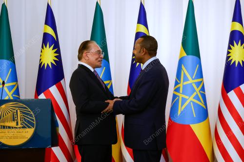 DATUK SERI ANWAR IBRAHIM