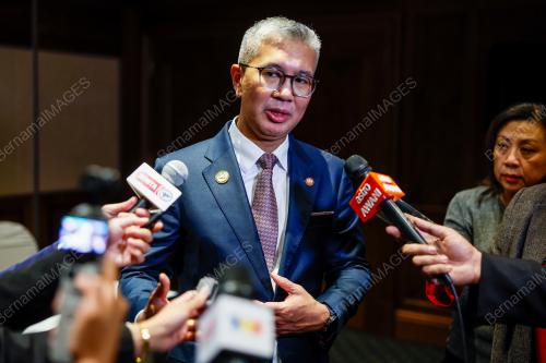 TENGKU DATUK SERI ZAFRUL AZIZ