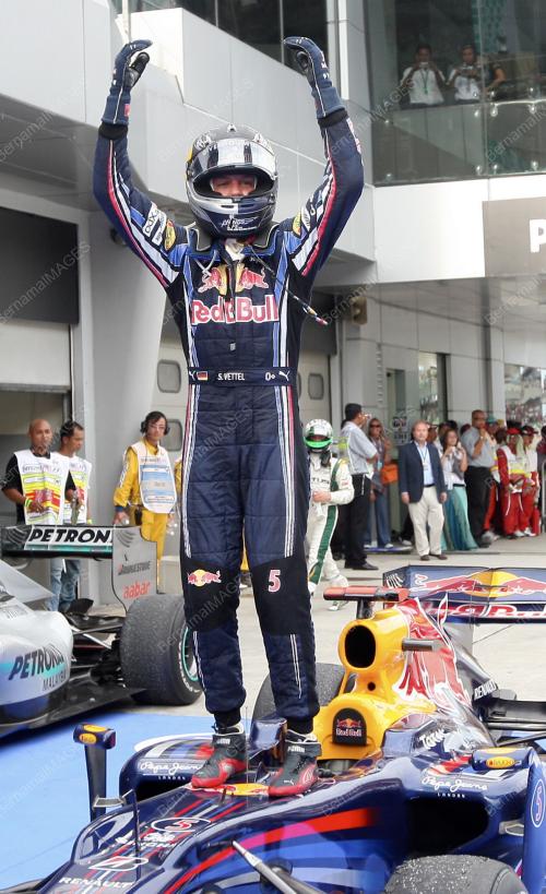 F1