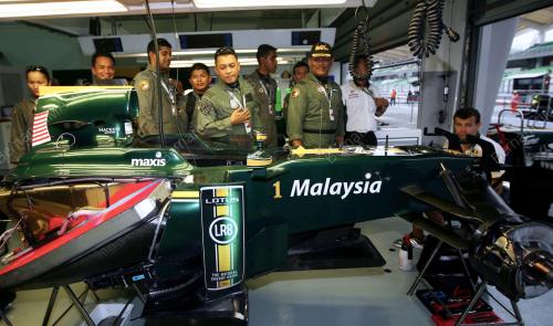 F1