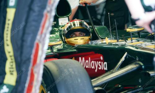 F1