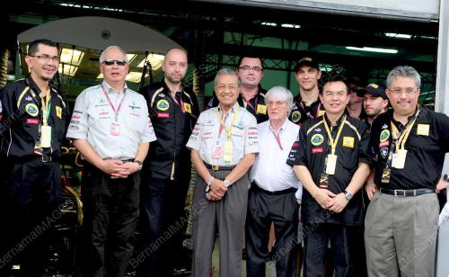 DATUK SERI MOHD NAJIB TUN ABDUL RAZAK