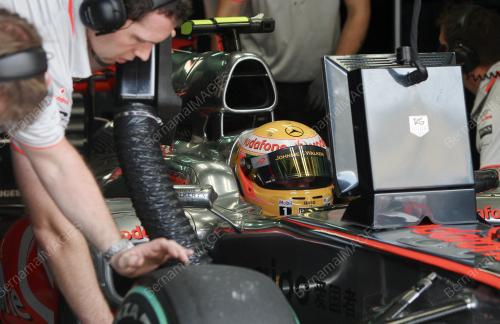 F1