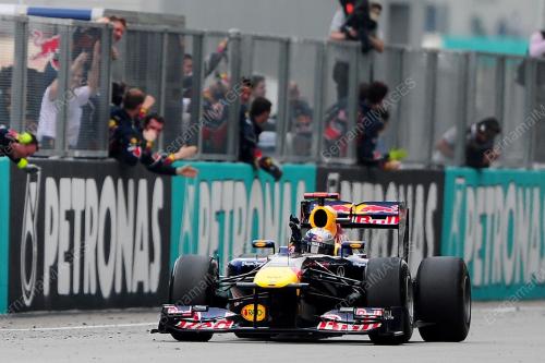 GRAND PRIX FOMULA SATU