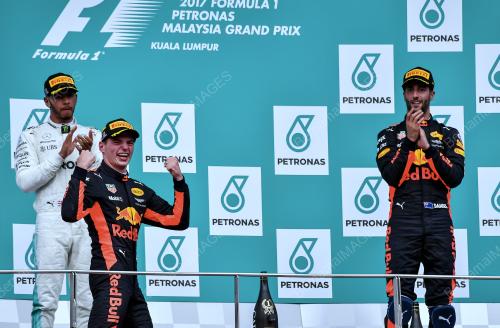 F138_01102017_FORMULA_SATU