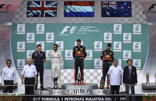 F145_01102017_F1_SEPANG