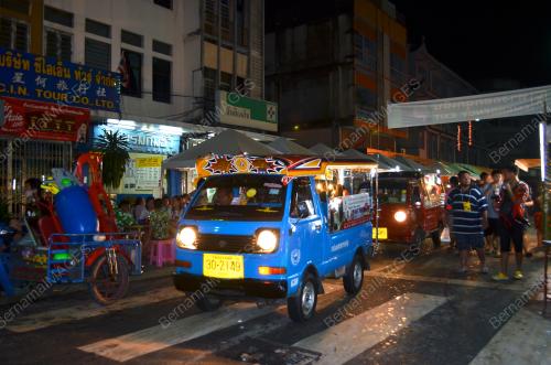 FEA01_04052012_FESTIVAL_SONGKRAN