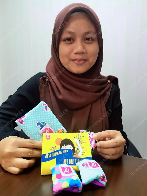 FEA01_05092019_BUNGA_PADS
