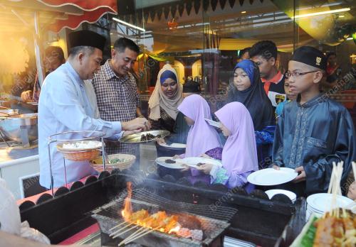 FEA01_06072015_RAMADAN