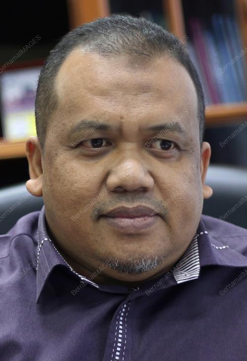 PROF MADYA DR HUZILI HUSSIN