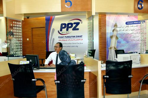 FEA01_08052013_ZAKAT