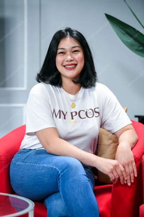 WANITA MELAWAN PCOS