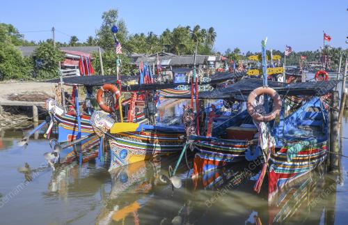 FEA01_10062019_PERAHU_KOLEK