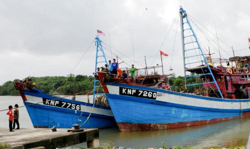 FEA01_11062012_NELAYAN