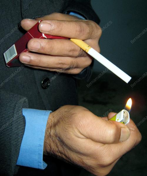 FEA01_12012012_RENCANA_ROKOK