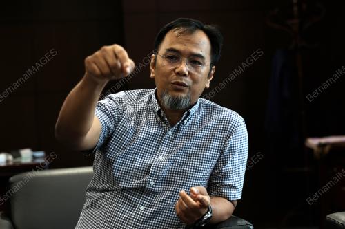 MUHAMMAD YAZURIN SALLIJ