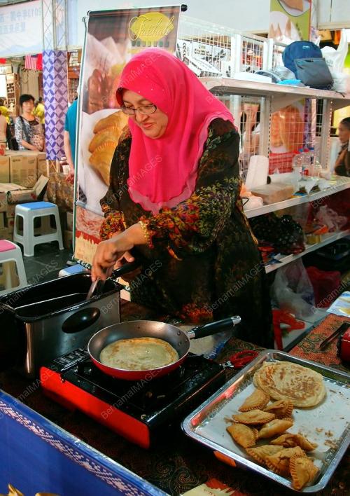 FEA01_18072013_HALAL