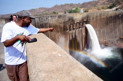 FEA01_20112012_ZIMBABWE